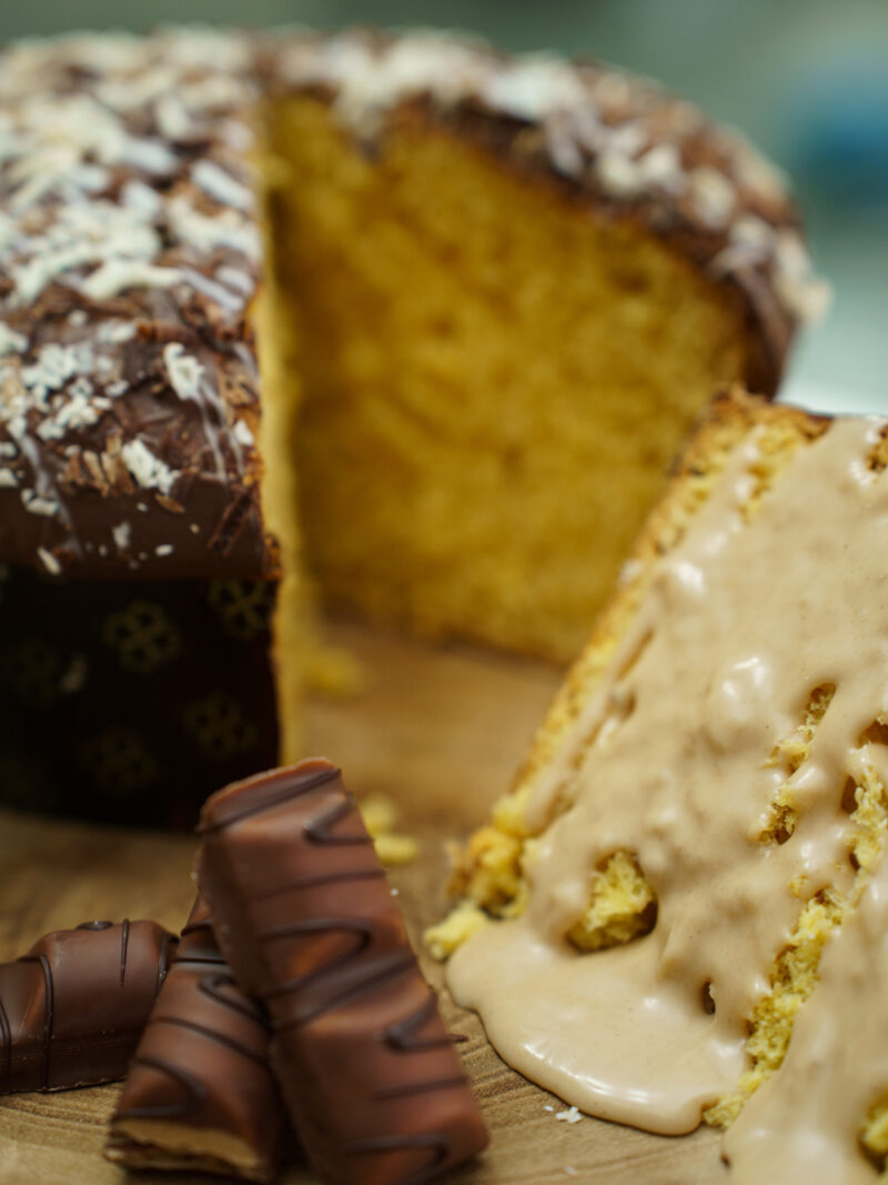 Panettone Bueno nocciole e cioccolato